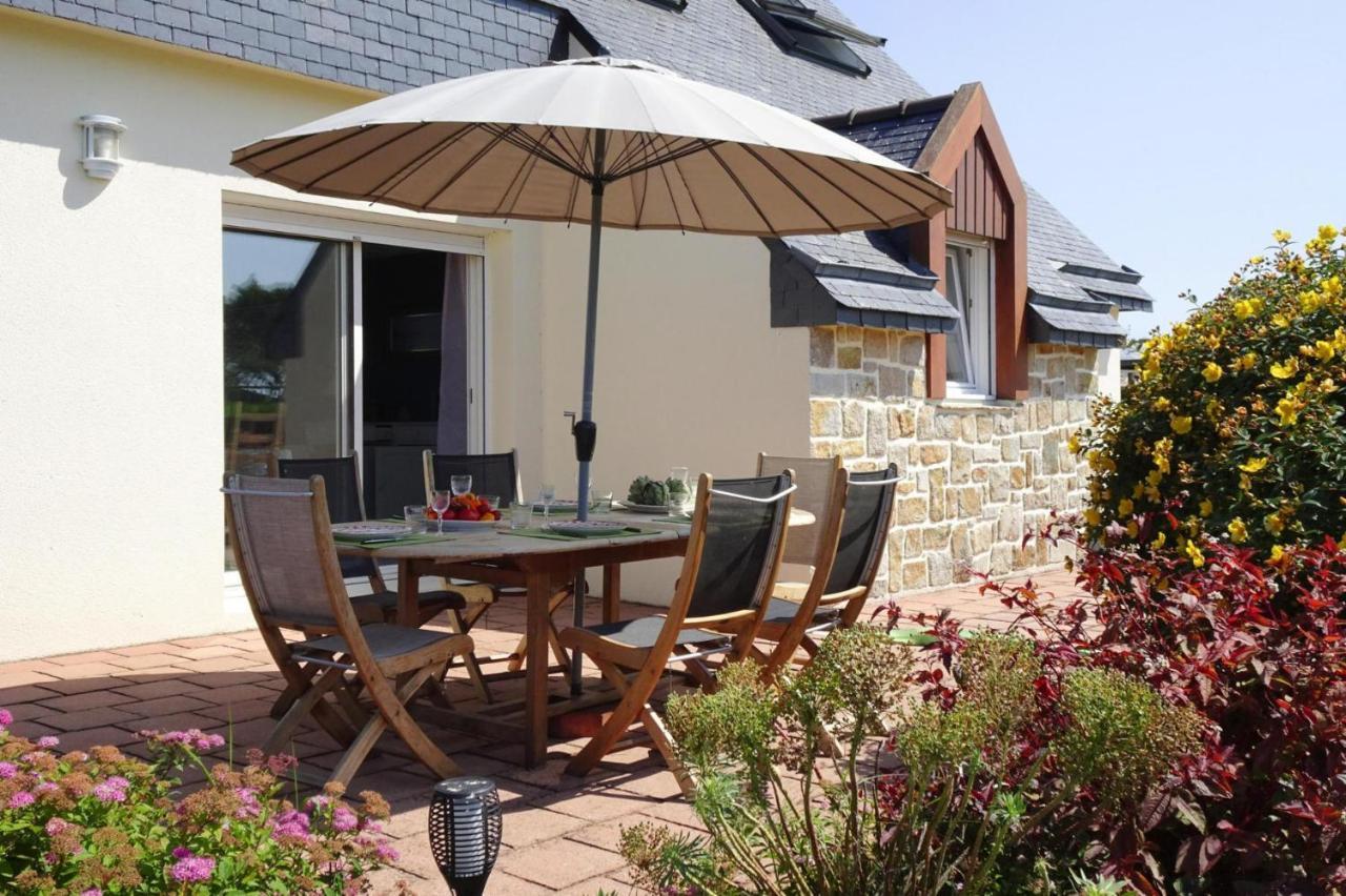Nice Holiday Home With Beautiful Garden, Paimpol Buitenkant foto